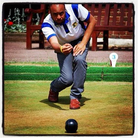 Andrew Newell playing bowls